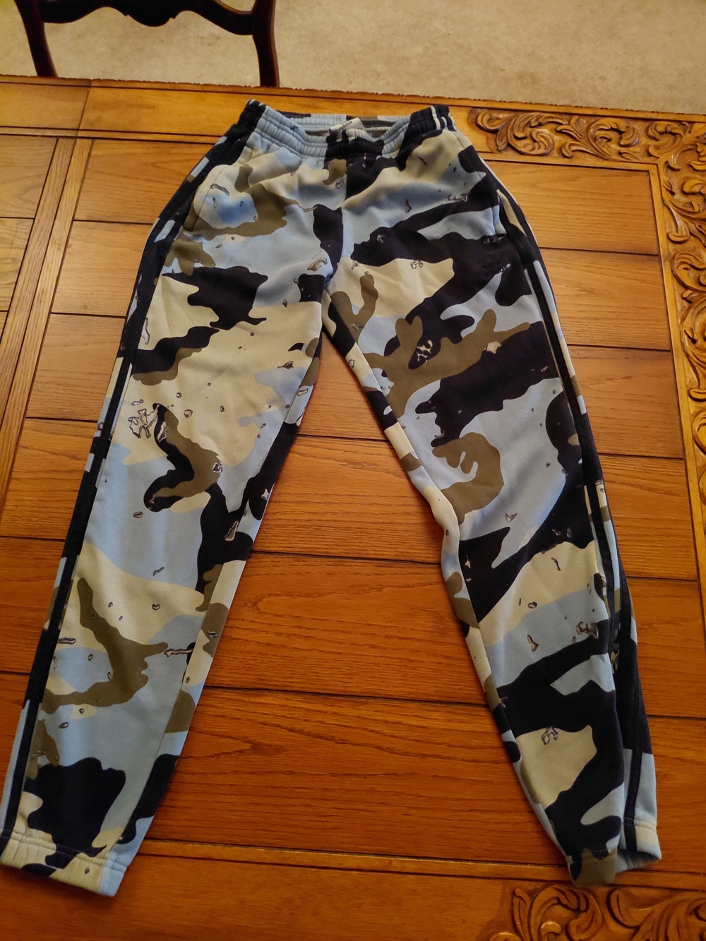 adidas Men's Camo Fleece Jogger Pants Size S Blue Black Beige Polyester